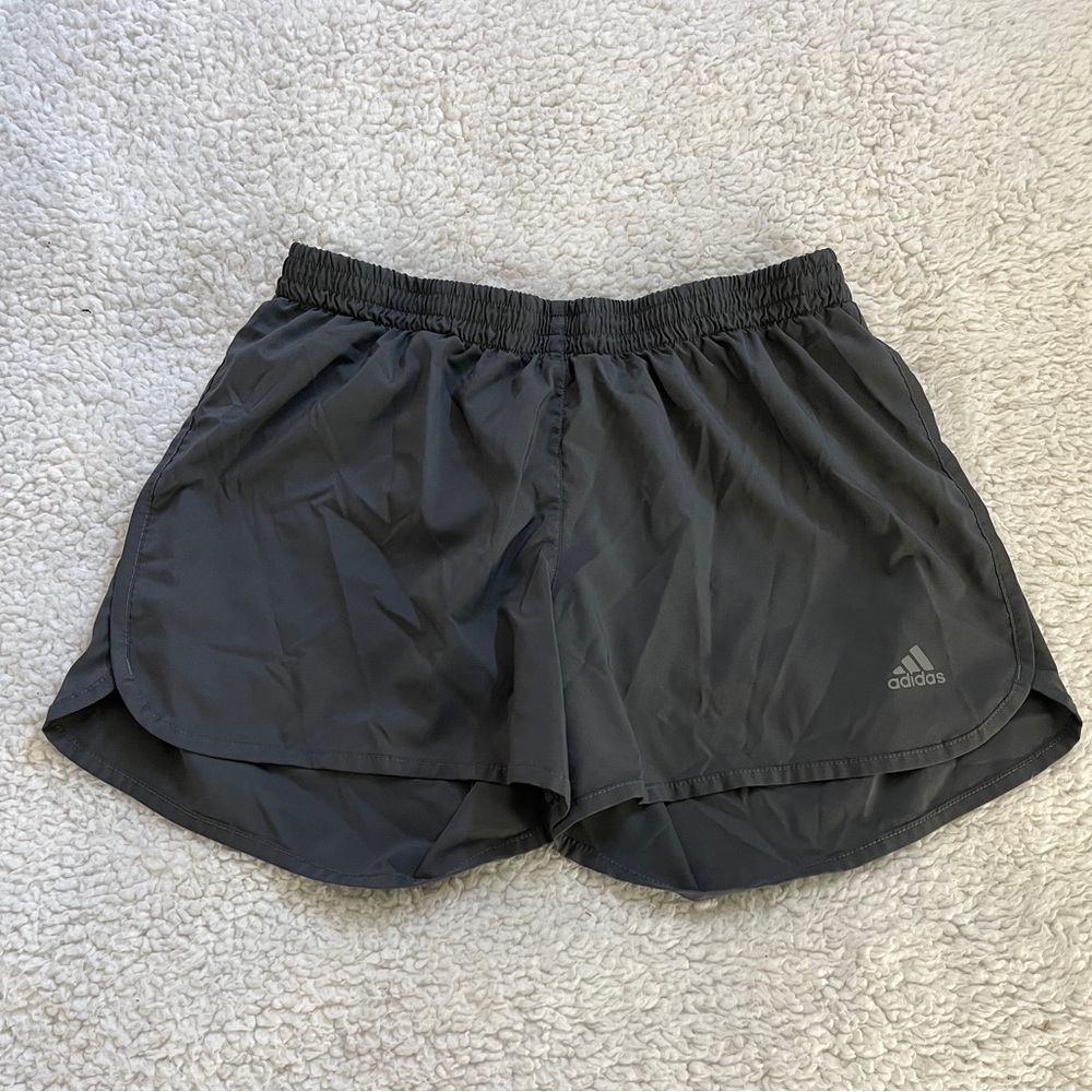❤️‍🔥3/$15❤️‍🔥 Adidas Women’s Large Athletic Shorts